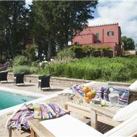 6 bedroom Villa with pool and tennis court Castelfiorentio, Tuscany. Sleeps 11